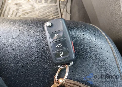 2014 Volkswagen Jetta 2.0L Tdi from USA, damaged, VIN 3VWLL7AJ6EM331915